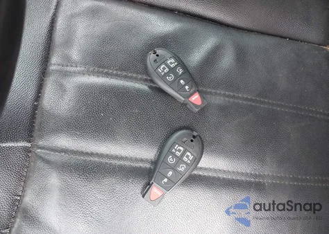 2016 Chrysler Town & Country Touring z USA, uszkodzony, nr VIN 2C4RC1BG2GR165577